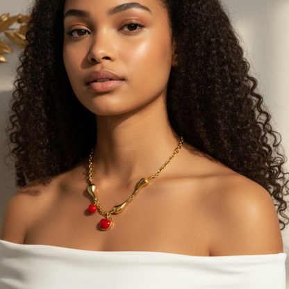 Collier cœur rouge doré acier inoxydable 316L – Éros | CLAWME HOPE