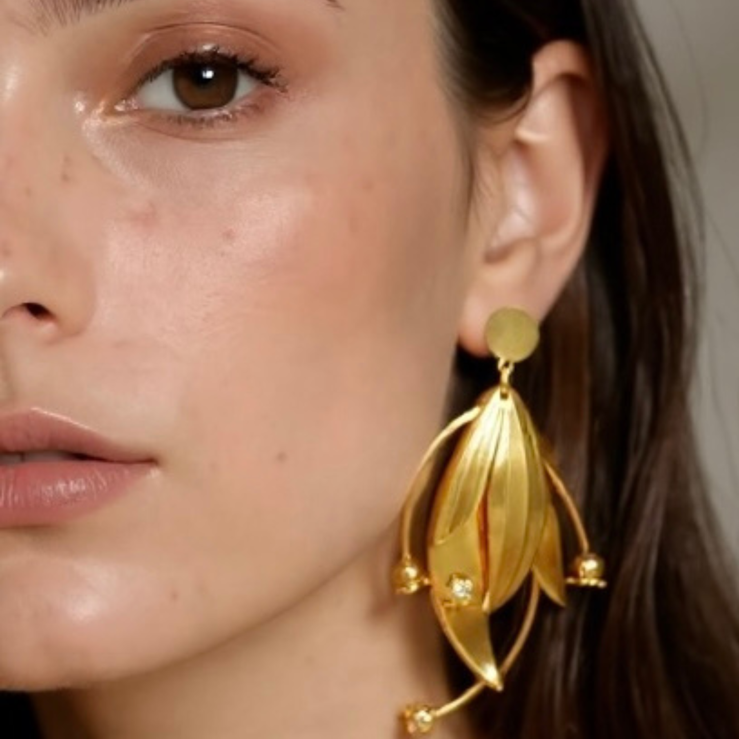 Boucles Aurélia dorées florales sculpturales | CLAWME HOPE