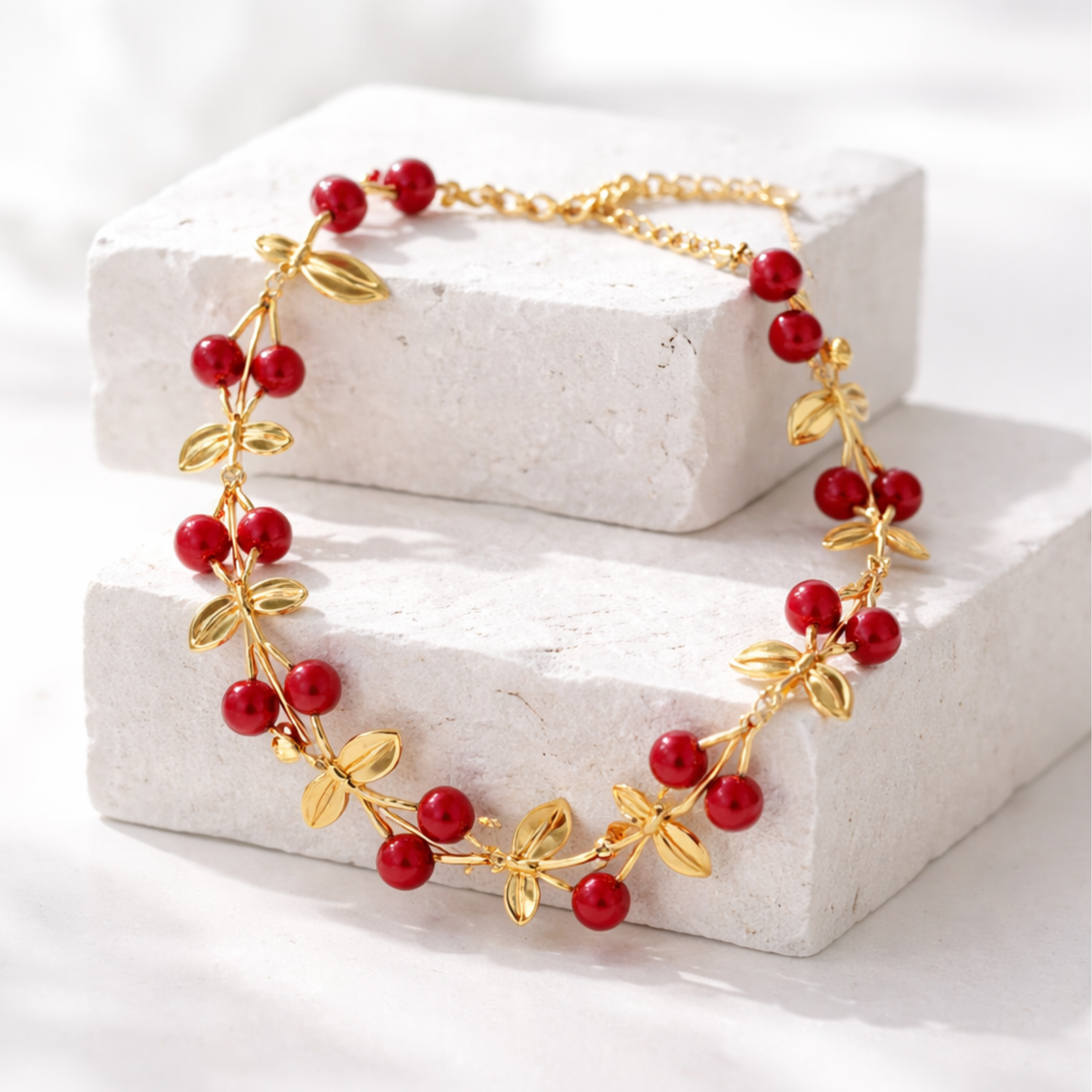 Collier Cherry doré cerises rouges | CLAWME HOPE
