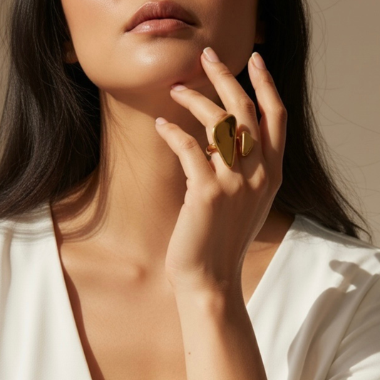 Bague Luma dorée géométrique ajustable | CLAWME HOPE