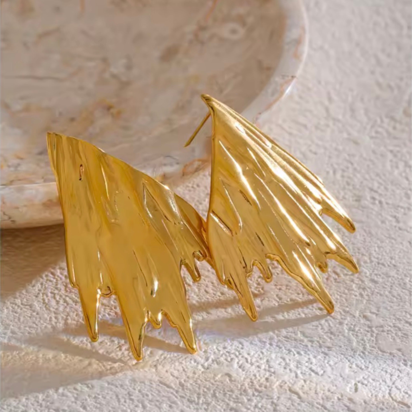 Boucles d’oreilles dorées texturées acier inoxydable 316L – Éclat Oria | CLAWME HOPE