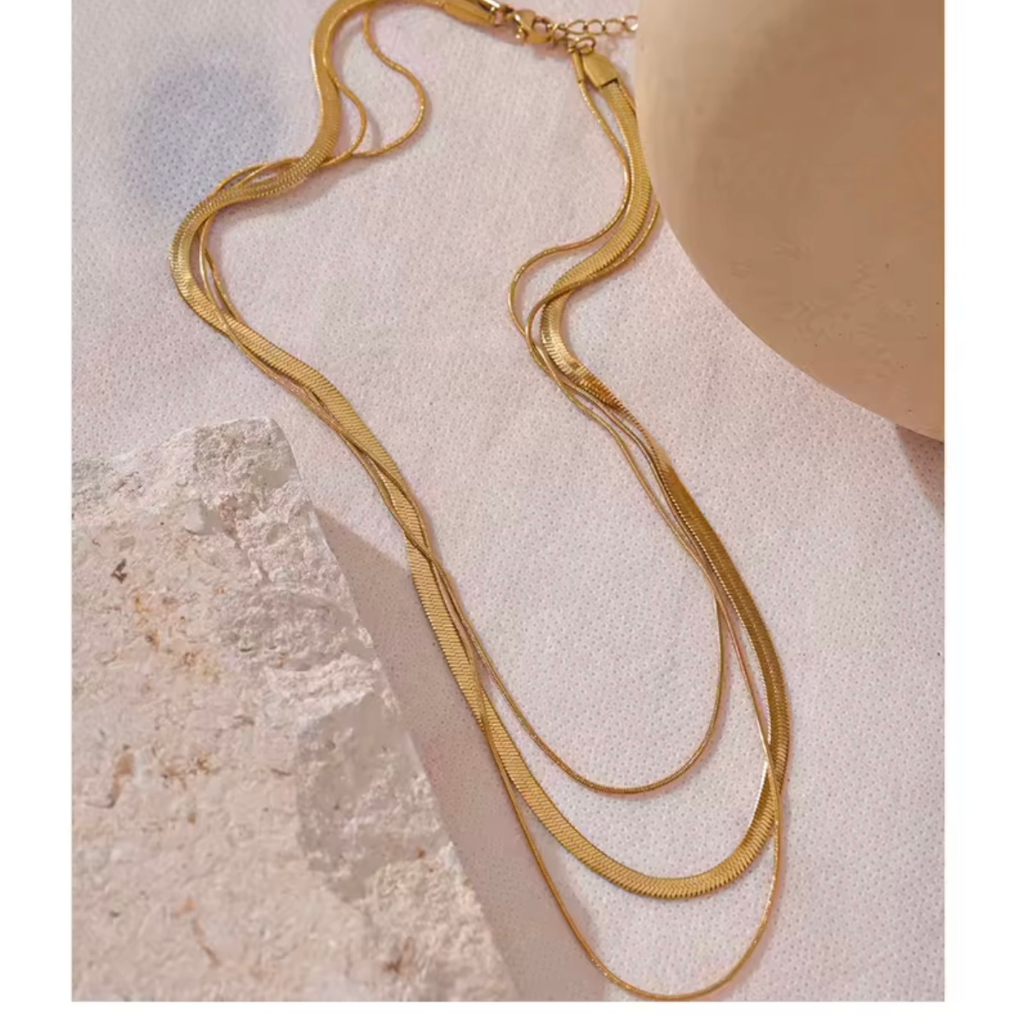 Collier Triple Rang Doré Femme en Acier Inoxydable 316L – Collier Sienna | CLAWME HOPE