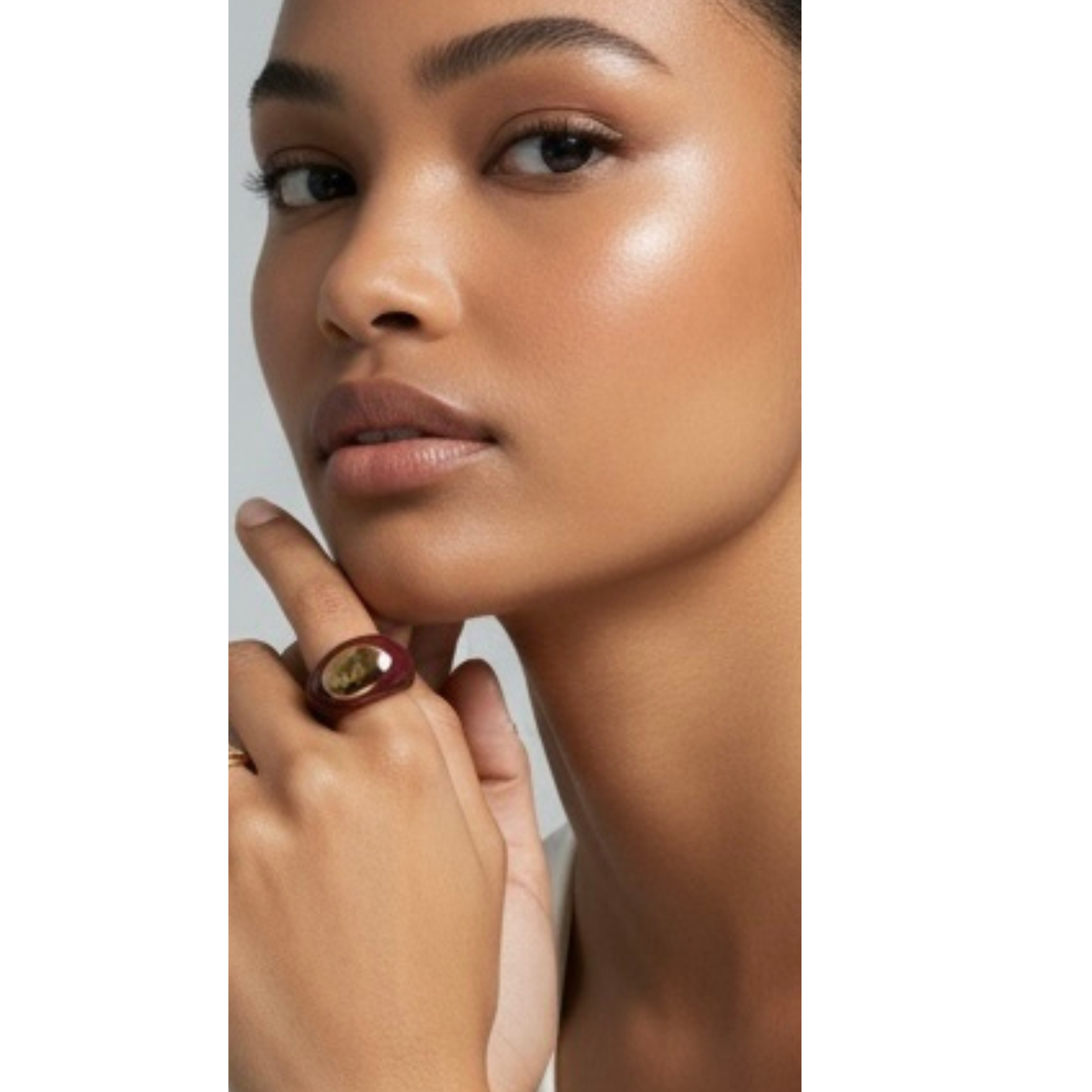 Bague Dorée Émaillée Noéra | Bijou Élégant & Contemporain – CLAWME HOPE